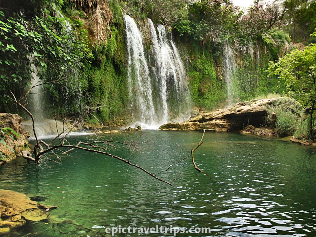 Kursunlu Waterfalls in Turkey green water colors
