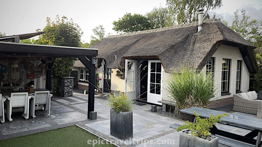 Thatch roof Veluws bungalow in The Netherlands. 